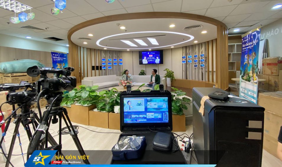 sai-gon-viet-dich-vu-livestream-hoat-dong-nhu-the-nao